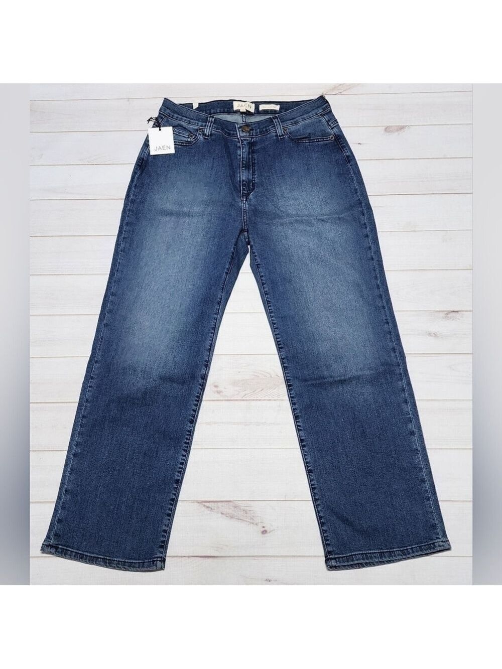 Jaen Women's High Rise Mom Lincoln DSB Jeans Size 30 - New With Tags